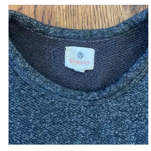 Sundry Dark Gray Heather Crewneck Pullover Sweatshirt - Size S (2) Cozy Shoulder - Picture 3 of 8